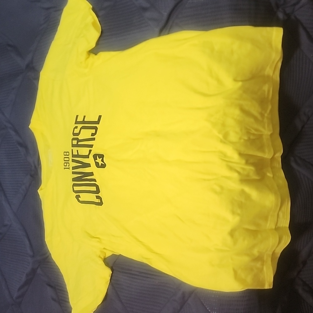 Yellow lg Converse shirt